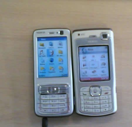 По материалам newmobile.nl. большой 2,4-дюймовый QVGA дисплей, ОС Symbian (