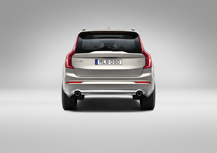 2015-volvo-xc90-19-1