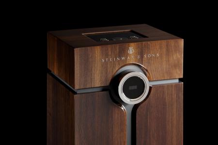 steinway_lyngdorf_1.jpg
