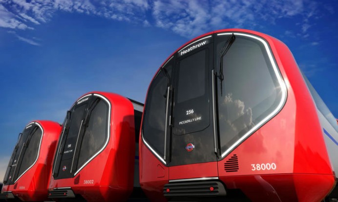 london-tube-train-4